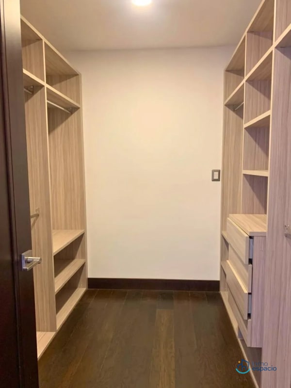 Apartamento en Alquiler – Edificio Bosco, Zona 15 - 8