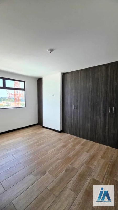 APARTAMENTO EN VENTA📍Edificio Petápolis, Zona 12  Ubicado en un complejo que integra todo - 3