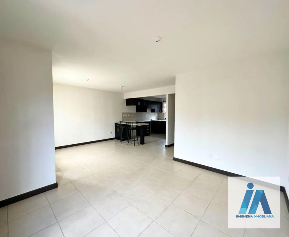 CASA EN VENTA / ALQUILER 📍La Foret de Arrazola, Fraijanes Km 24.5 Carr. a Lo de Diéguez — Casa en Venta en Fraijanes, Carretera a El Salvador, Guatemala, Ciudad — foto 10 de 11
