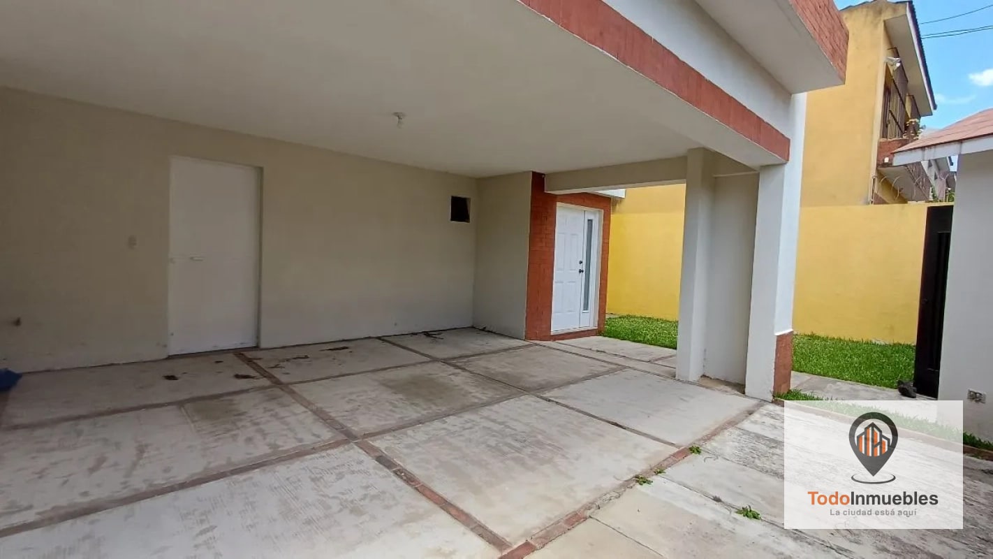 Casa en Venta en Villas del Pinar km 19.5 CES - 9