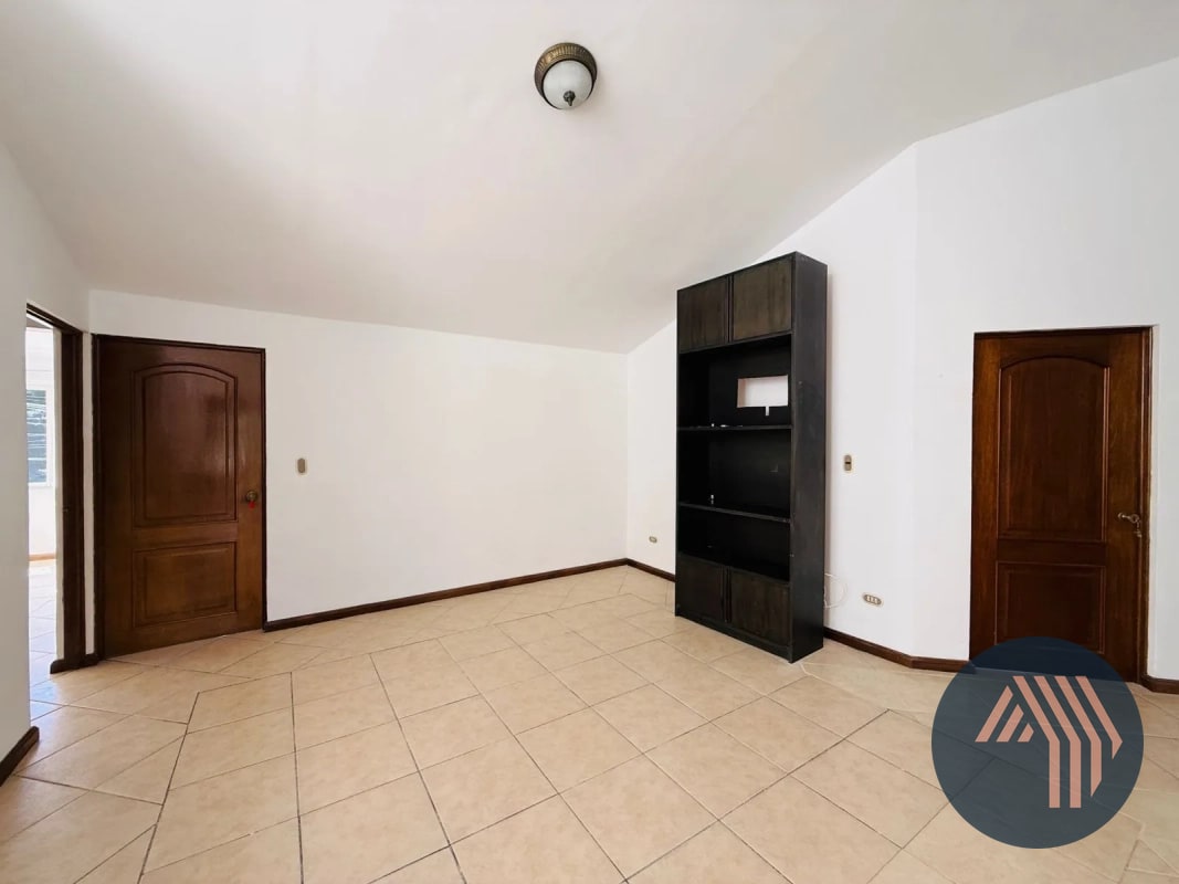 VENTA DE HERMOSA CASA - SAN ANTONIO, KM 16.5 CES - 14
