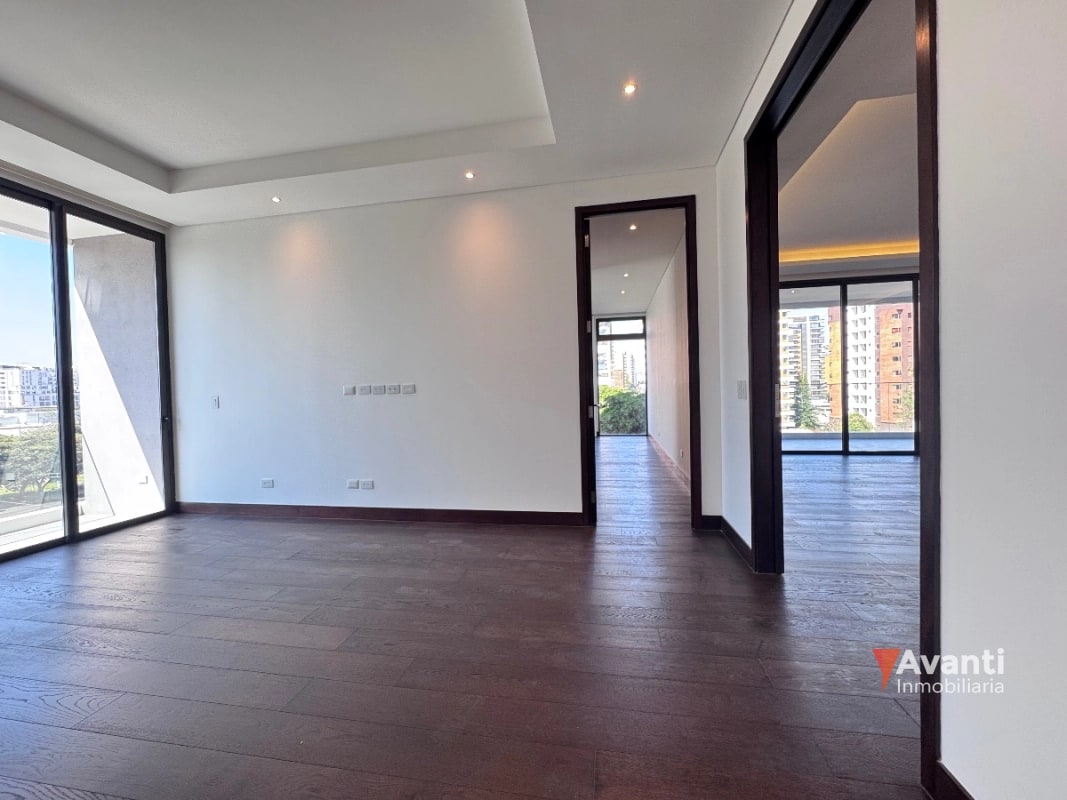 ALQUILER APARTAMENTO ZONA 14, ECHO - 8