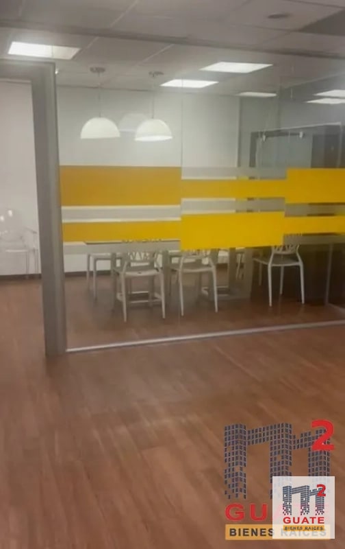 Oficina en Renta, Zona 10 - 4
