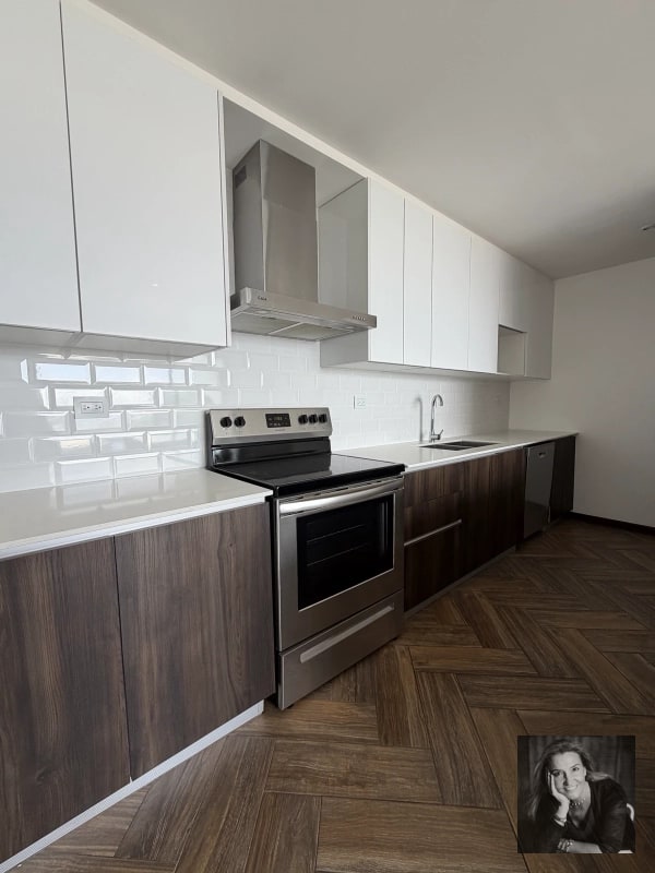 Apartamento en Venta en Edificio Zona 10 | 3 Habitaciones | 130 m² - 14