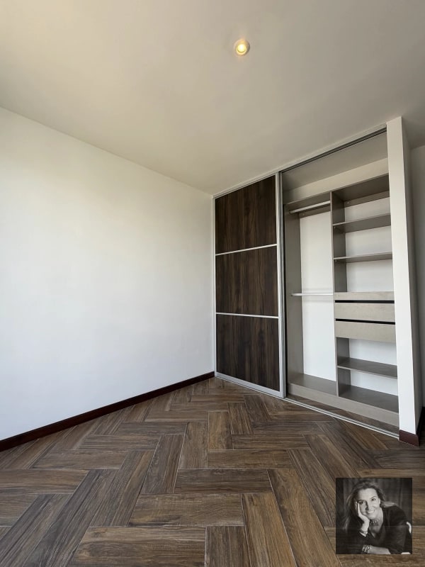 Apartamento en Venta en Edificio Zona 10 | 3 Habitaciones | 130 m² - 9