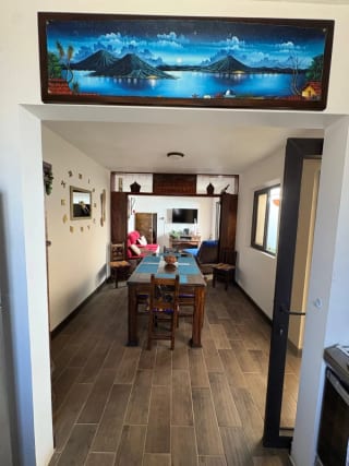 BONITA CASA EN VENTA EN BARRIOS LAS CAMPANAS — Casa en Venta en Antigua, Sacatepéquez — miniatura 2 de 5