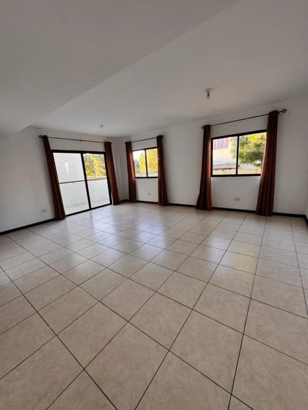 Venta de Casa Vistas de San Isidro Zona 16 — Casa en Venta en Vistas de San Isidro, Zona 16, Guatemala, Ciudad — foto 15 de 15