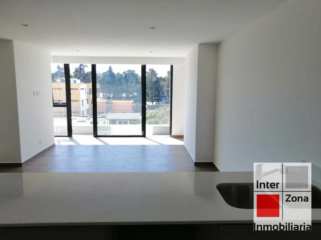 Apartamento en renta. Parque 15, Zona 15 - 13