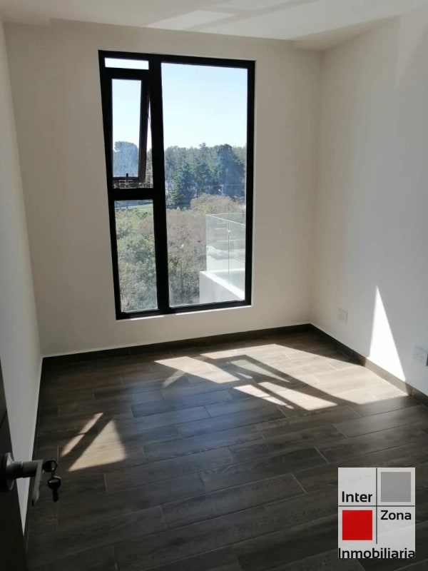 Apartamento en renta. Parque 15, Zona 15 - 11