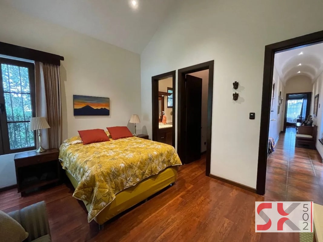 VENDO CASA DE UN NIVEL EN HACIENDA NUEVA CONTRY CLUB - 13