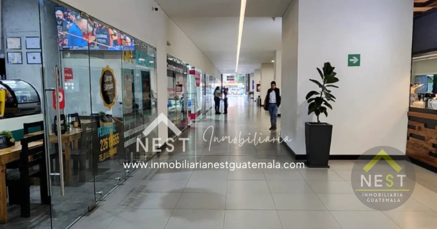 Local de 131.52m² en primer nivel | ASCEND - zona 9 - 3