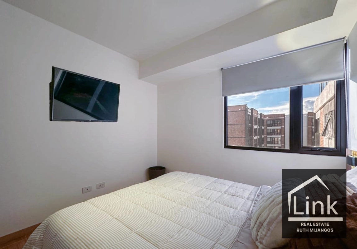 Venta de Apartamento Zona 9 AMUEBLADO - 10