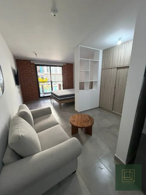 Apartamento tipo estudio en renta zona 4 — Apartamento en Alquiler en Modra, Zona 4, Guatemala, Ciudad — foto 1 de 10