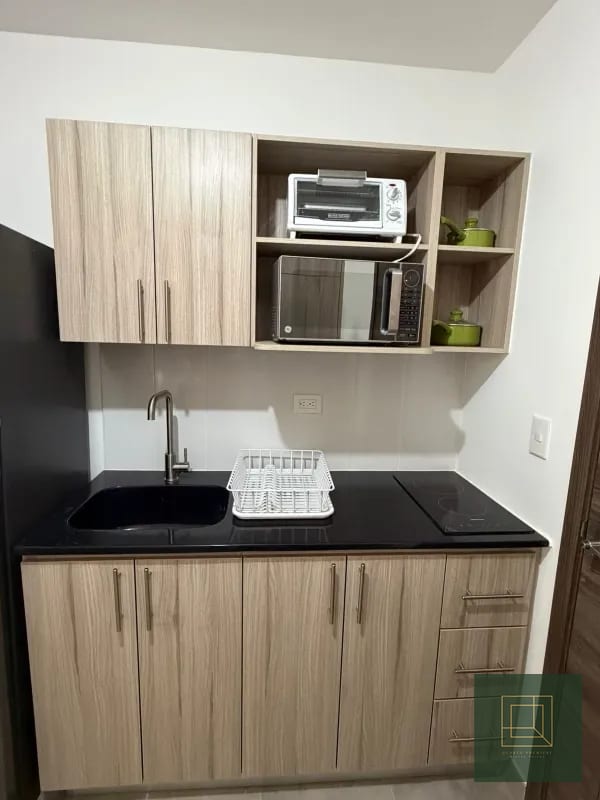 Apartamento tipo estudio en renta zona 4 — Apartamento en Alquiler en Modra, Zona 4, Guatemala, Ciudad — foto 5 de 10