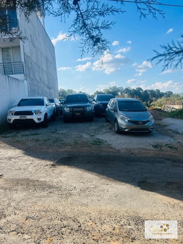 Terreno en venta en Hacienda Real, Zona 16 "Excelente precio" - 2