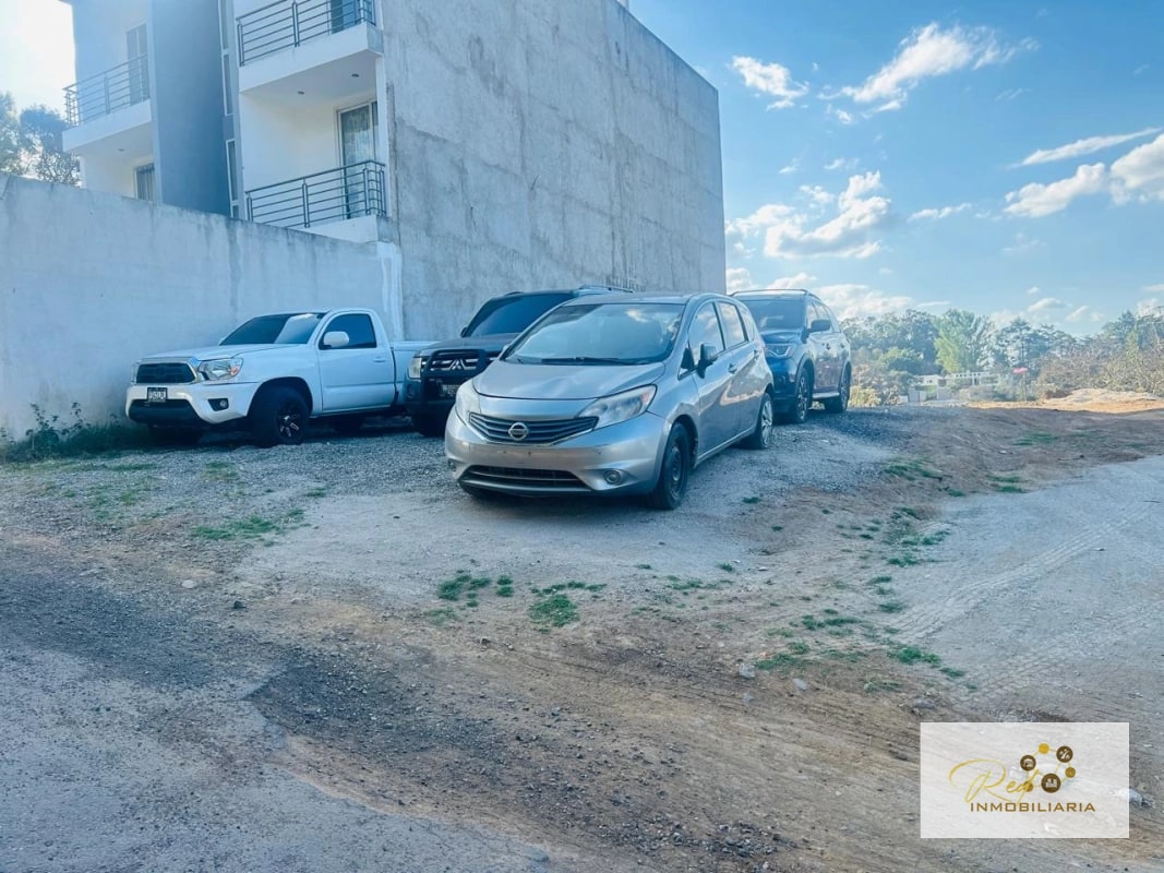 Terreno en venta en Hacienda Real, Zona 16 "Excelente precio" - 6
