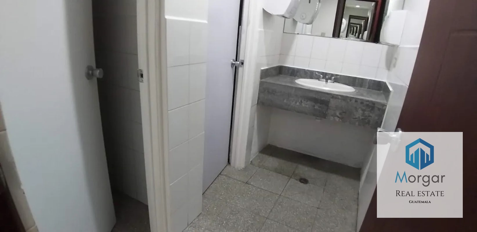 Oficina amueblada zona 14 - 2