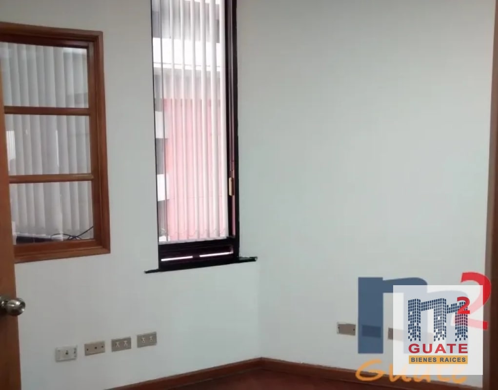 Oficina en Renta, Zona 10 - 5