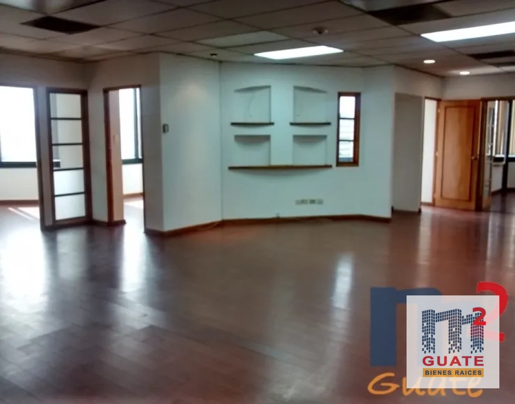 Oficina en Renta, Zona 10 - 3