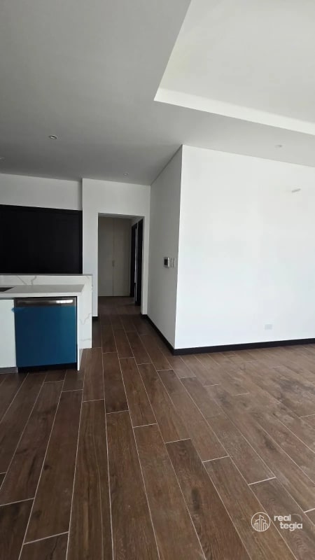 APARTAMENTO LIRIOS IV DE CAYALÁ ZONA 16 - 12
