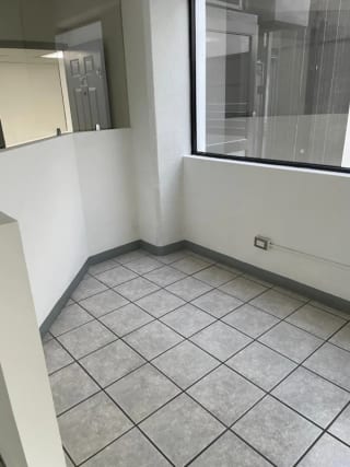 Oficina en venta zona 10/D — Oficina en Venta en Zona 10, Guatemala, Ciudad — miniatura 7 de 10