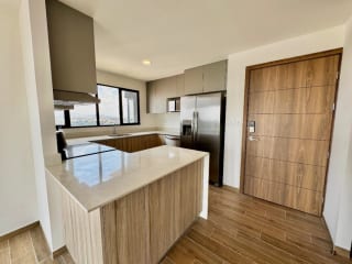 Apartamento en venta para amantes de las vistas y los aviones — Apartamento en Venta en Zona 14, Guatemala, Ciudad — miniatura 15 de 17