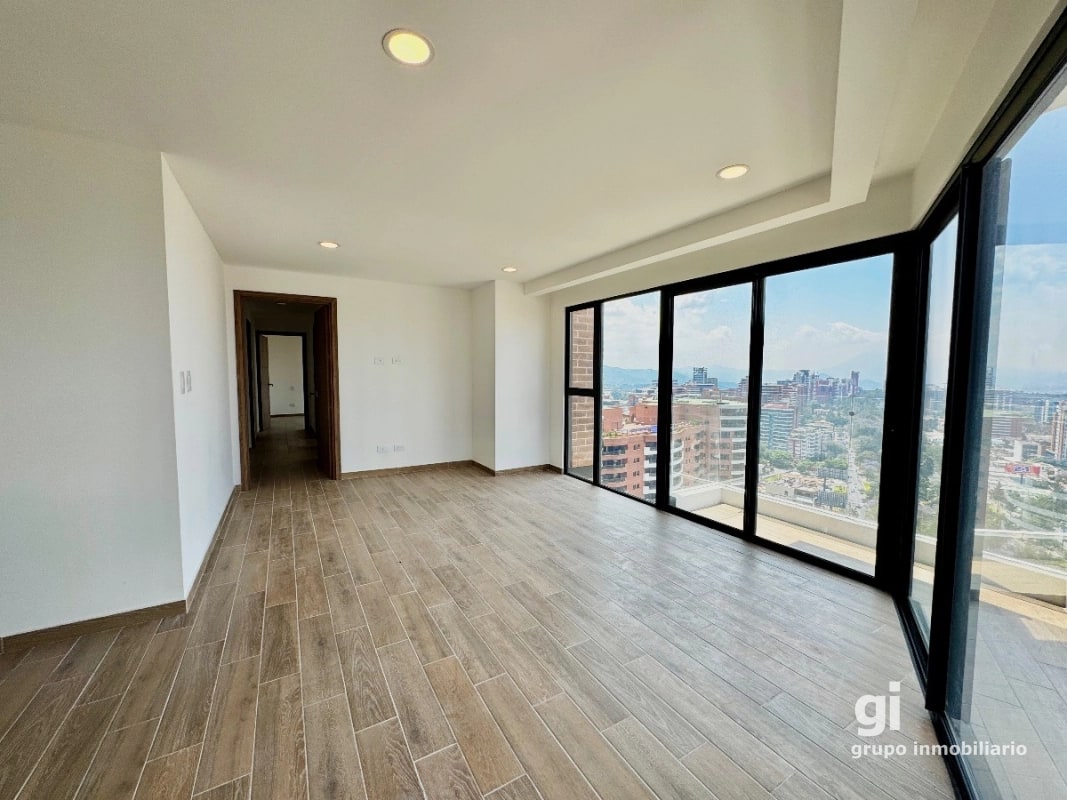 Apartamento en venta para amantes de las vistas y los aviones - 13