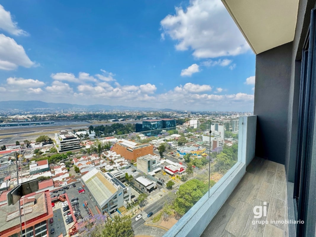 Apartamento en venta para amantes de las vistas y los aviones - 11