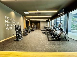 Apartamento en venta para amantes de las vistas y los aviones — Apartamento en Venta en Zona 14, Guatemala, Ciudad — miniatura 3 de 17