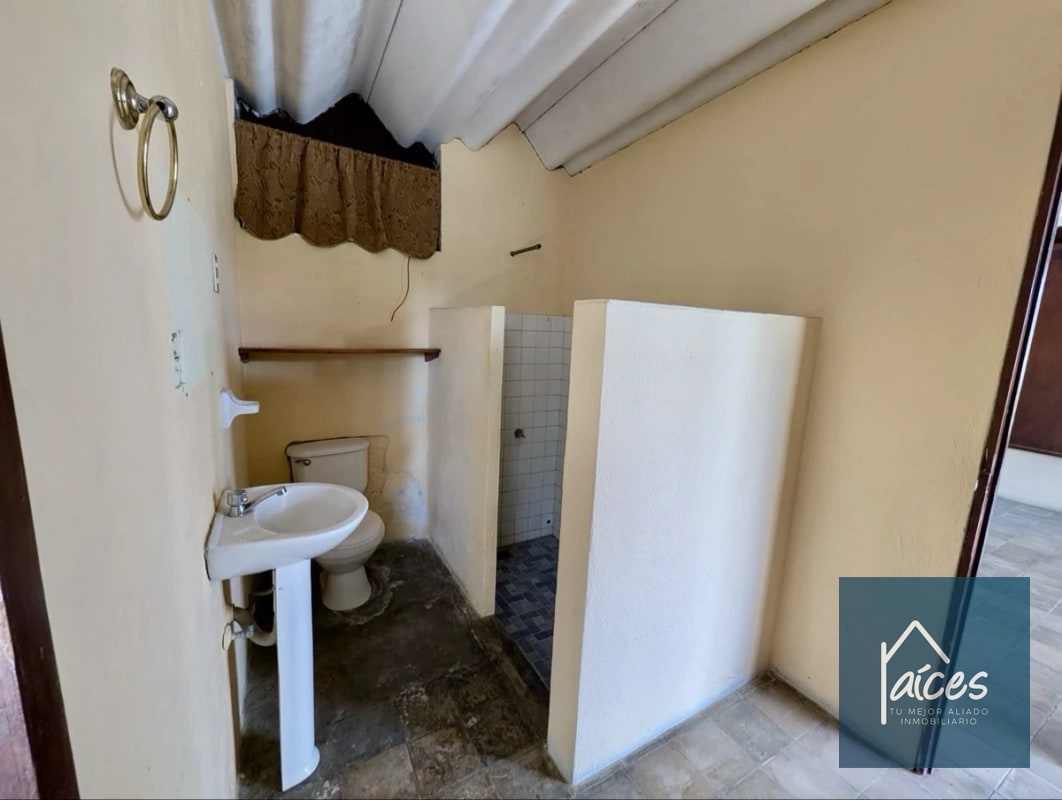 Terreno con casa para terminar en venta CERRO DE ORO Atitlán (D) - 3