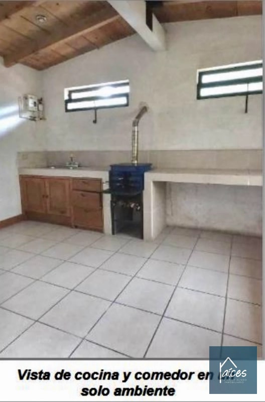 Casa y apartamento en venta SAN LUCAS TOLIMÁN ATITLÁN (D) - 2