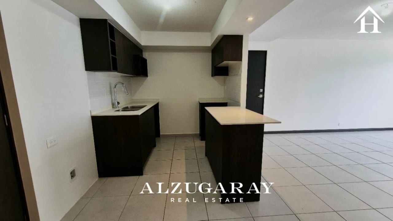 APTO. ACOGEDOR E ILUMINADO 3 HAB. / CONDADO NARANJO — Apartamento en Alquiler en Condado Naranjo, Zona 4 Mixco, Guatemala, Ciudad — foto 7 de 9