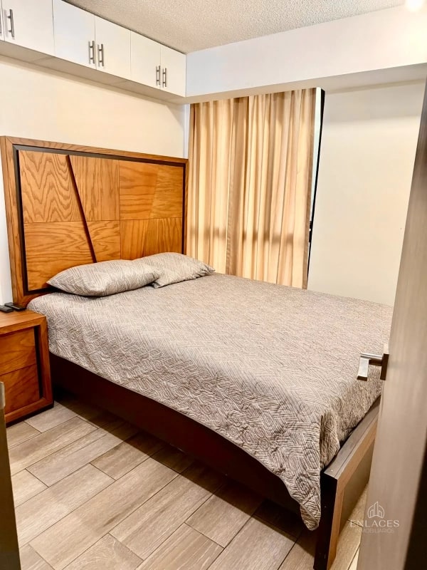 Zona 11 • Apartamento Amueblado en Renta • Edificio Aralia 1 - 2