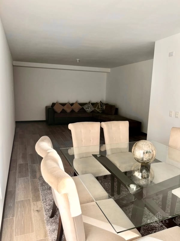 Zona 14 • Apartamento en Renta • Edificio Segheria - 11