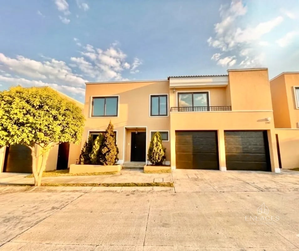 Km 21.5 Carretera a El Salvador • Casa en Renta/Venta • Cumbres de La Arboleda - 15