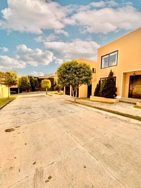 Km 21.5 Carretera a El Salvador • Casa en Renta/Venta • Cumbres de La Arboleda - 14
