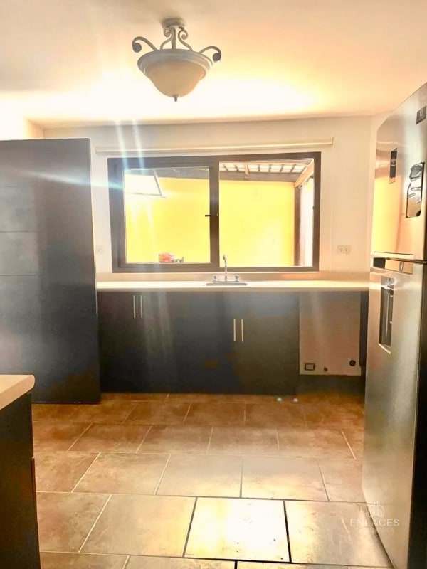 Km 21.5 Carretera a El Salvador • Casa en Renta/Venta • Cumbres de La Arboleda - 11