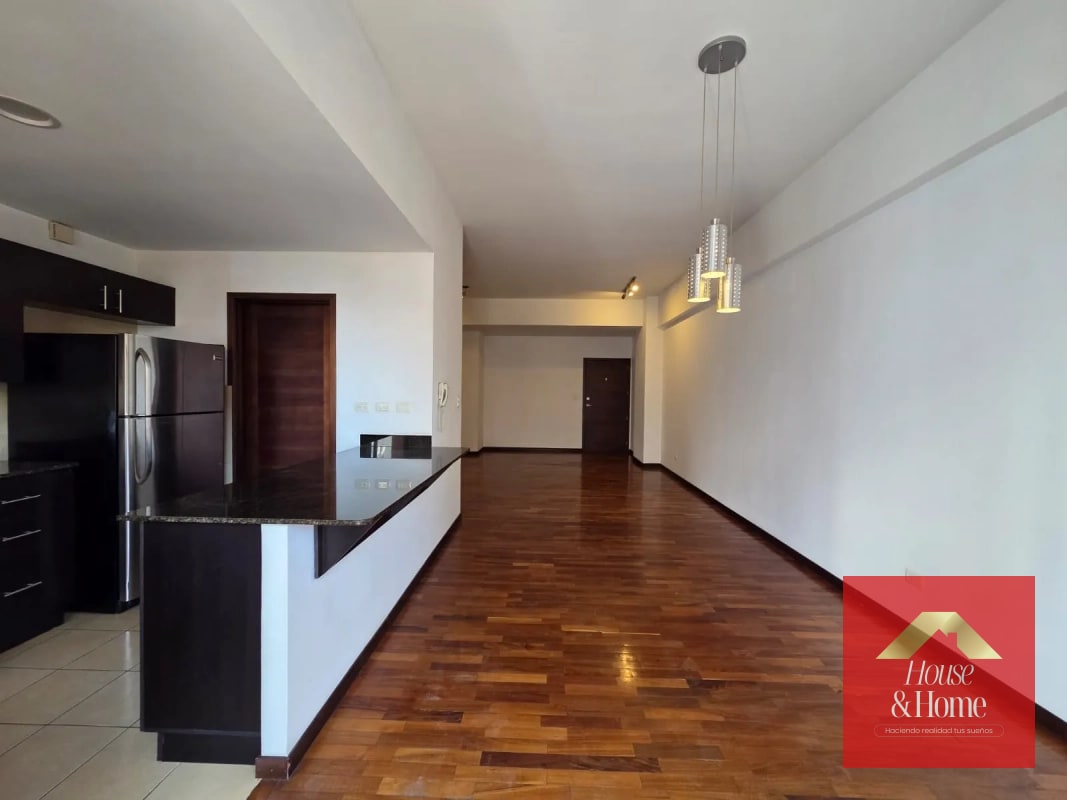 Apartamento en renta zona 14 -Torre Quattro - 13