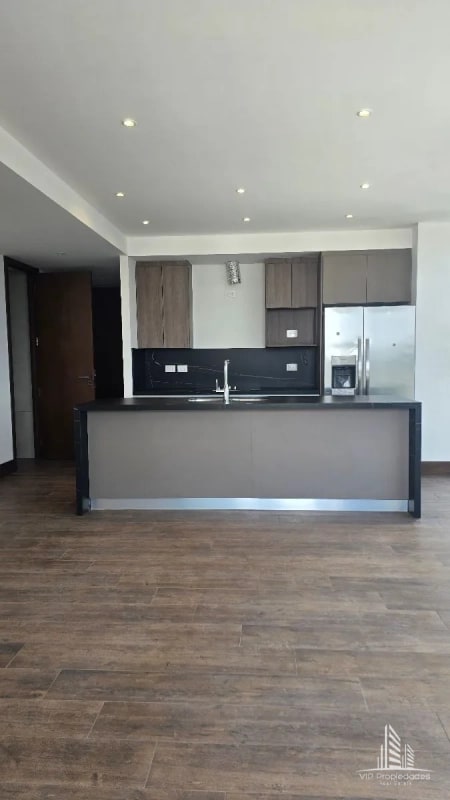 Apartamento en alquiler en Zona 15-Gaura - 12
