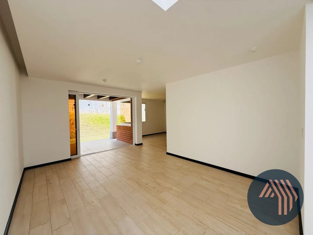 VENTA DE CASAS PARA ESTRENAR - TRIVENTO, KM 18.5 CES - 3