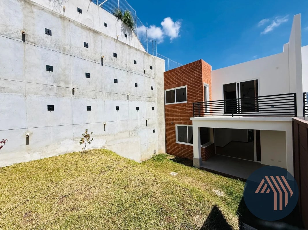 VENTA DE CASAS PARA ESTRENAR - TRIVENTO, KM 18.5 CES - 7