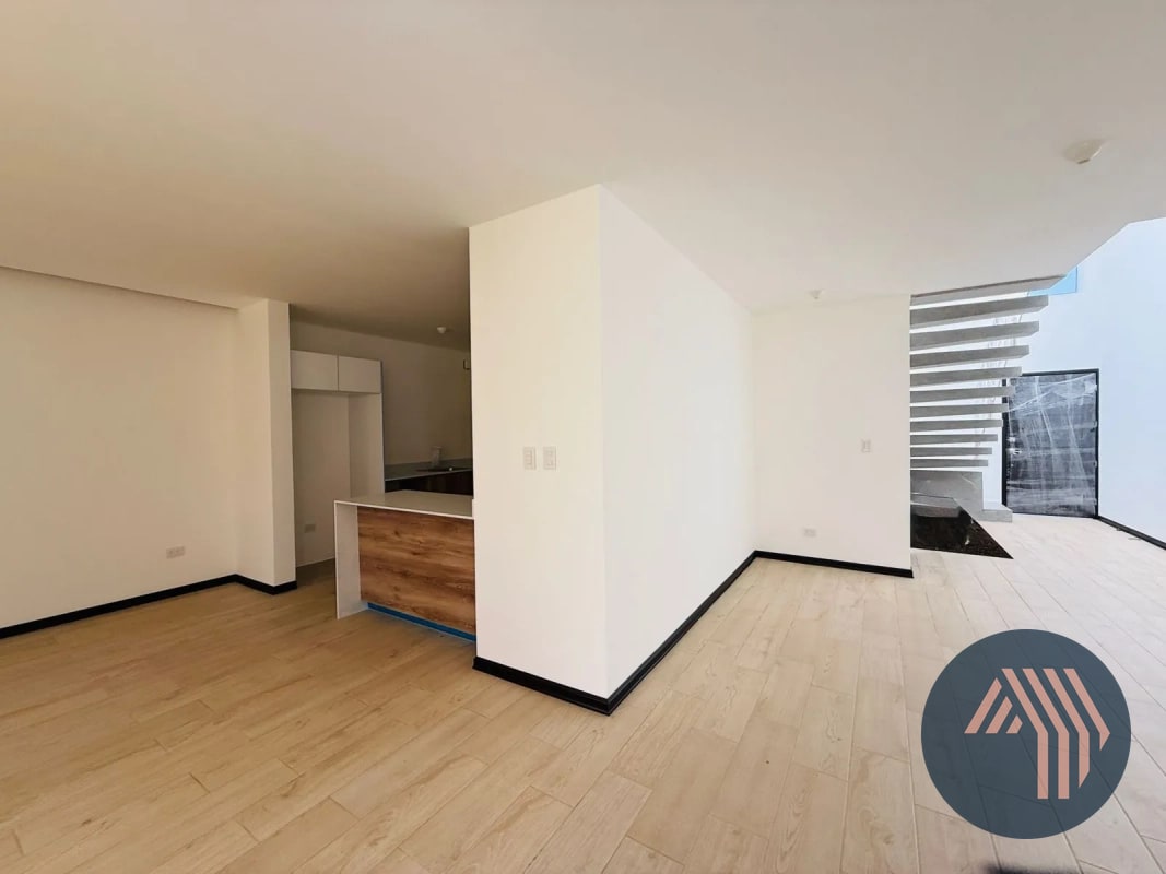 VENTA DE CASAS PARA ESTRENAR - TRIVENTO, KM 18.5 CES - 8