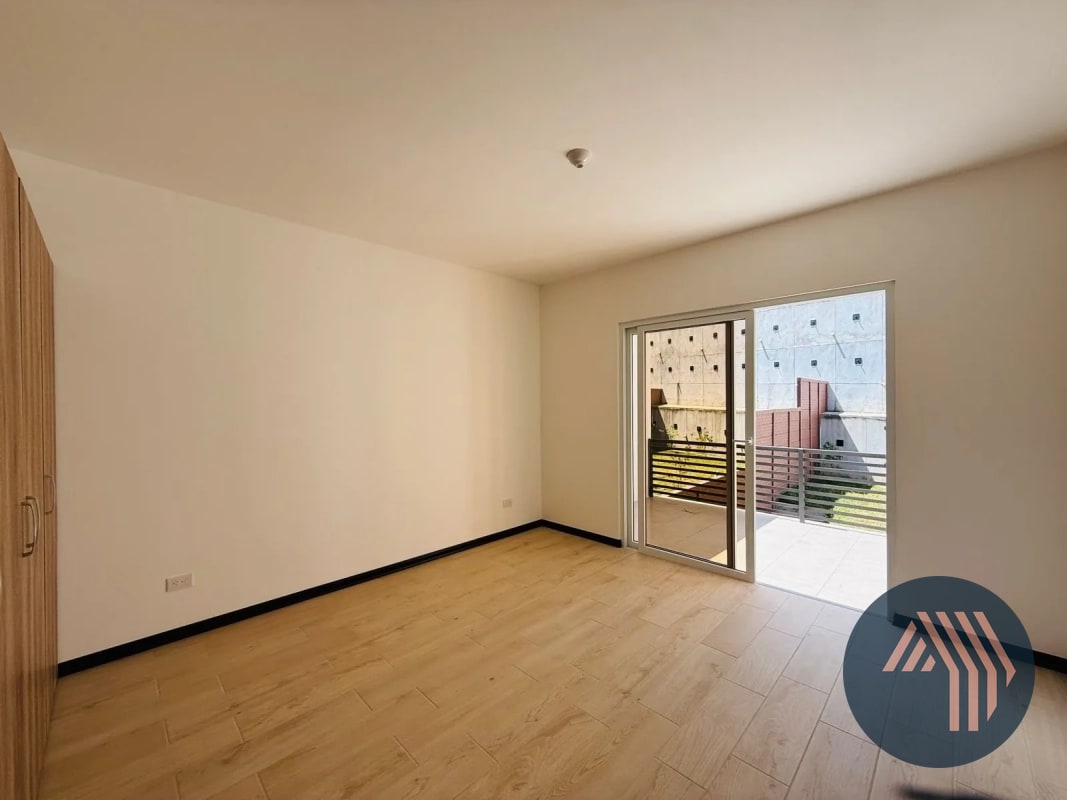 VENTA DE CASAS PARA ESTRENAR - TRIVENTO, KM 18.5 CES - 11