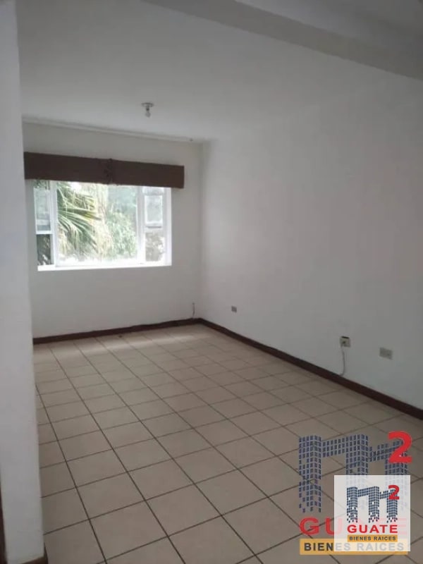 Casa en Venta, Zona 16 - 8