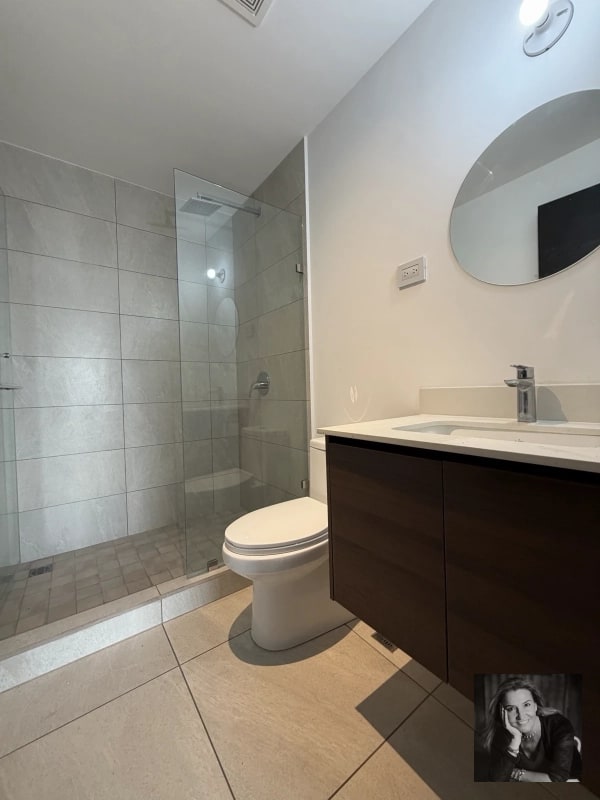 Apartamento en Venta en IQ10, Zona 10 - 5