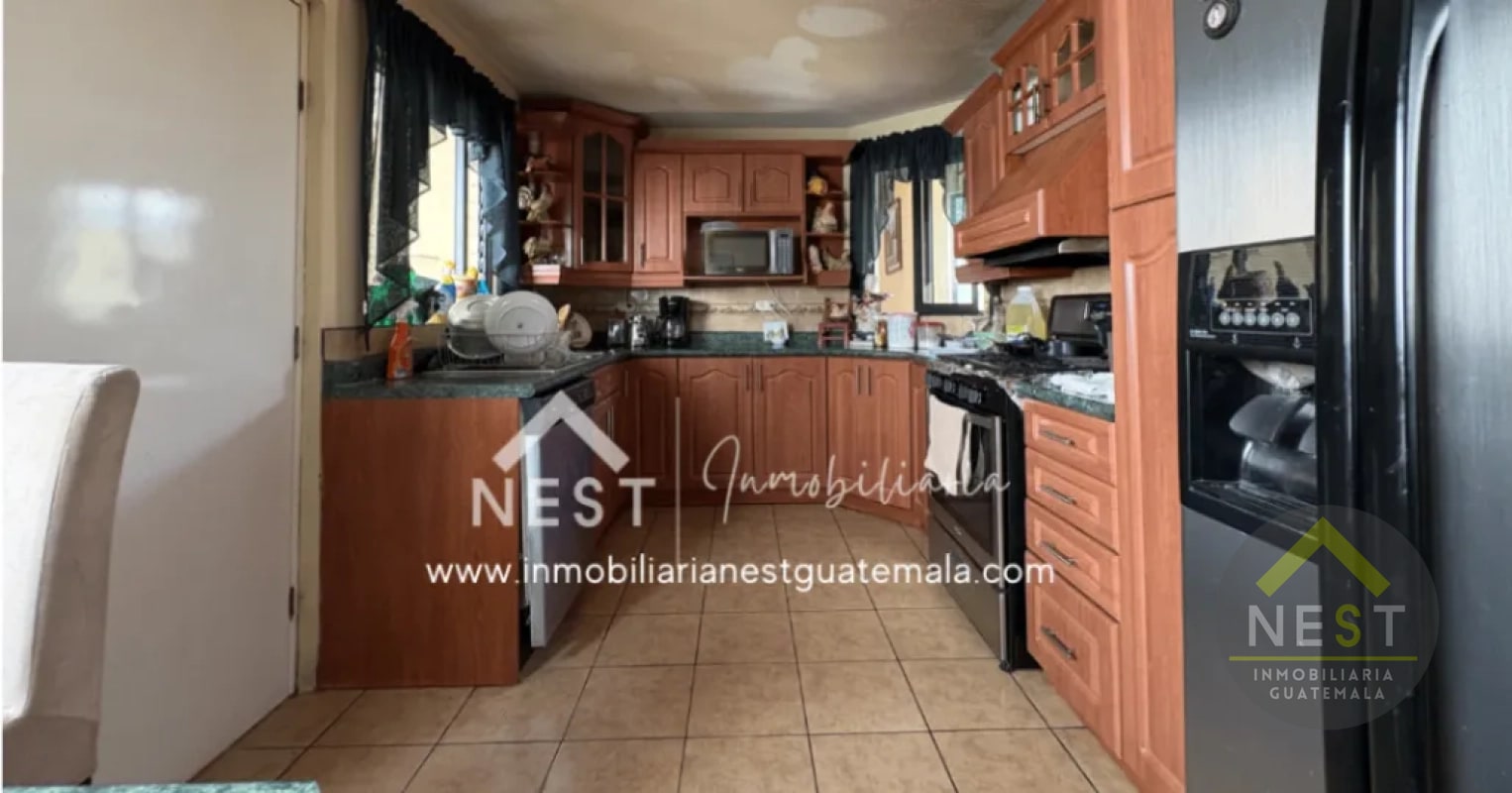 Casa de 4 habitaciones y jardín en venta | BOSQUES DE SAN MARINO - San Cristóbal - 13