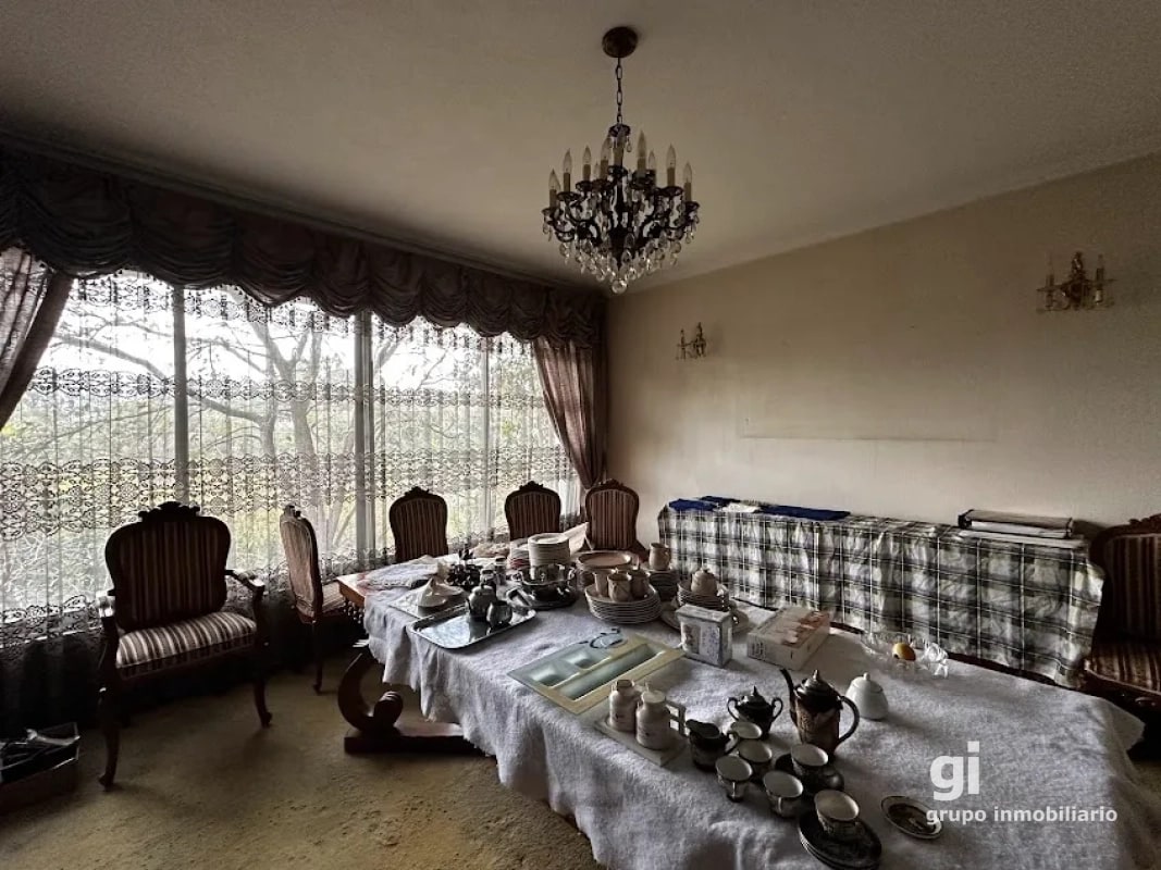HERMOSA CASA EN COLONIA PRIMAVERA, ZONA 11 - 12
