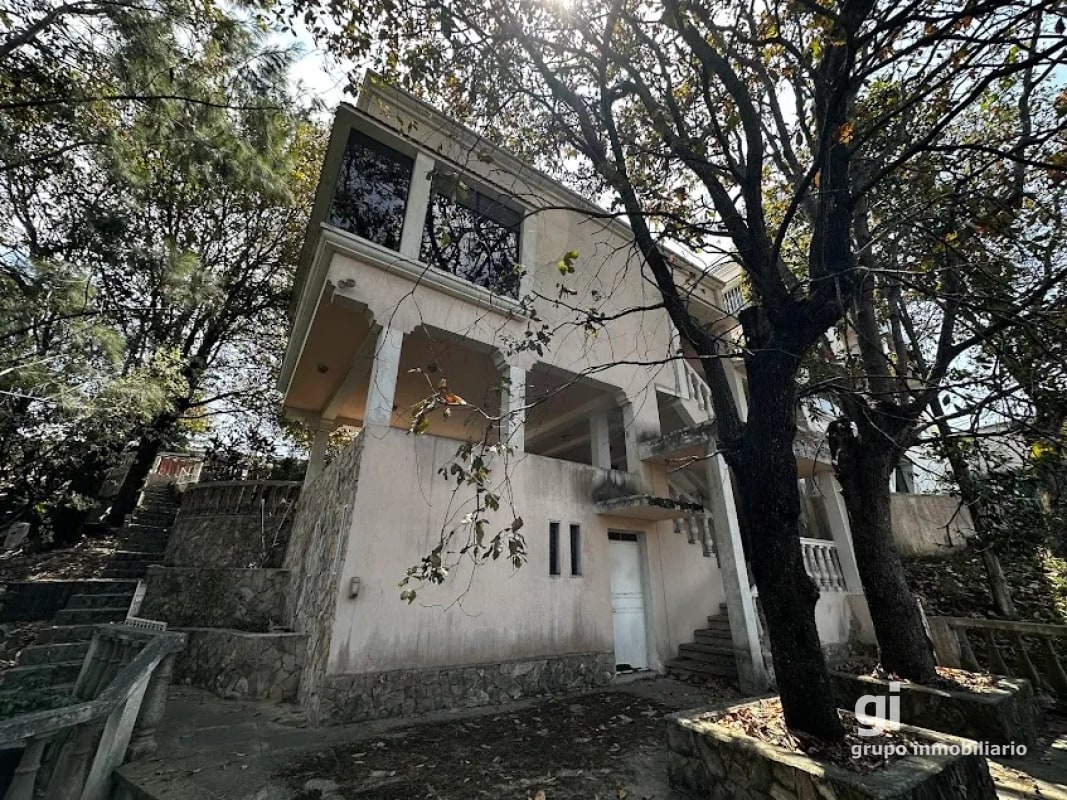 HERMOSA CASA EN COLONIA PRIMAVERA, ZONA 11 - 10