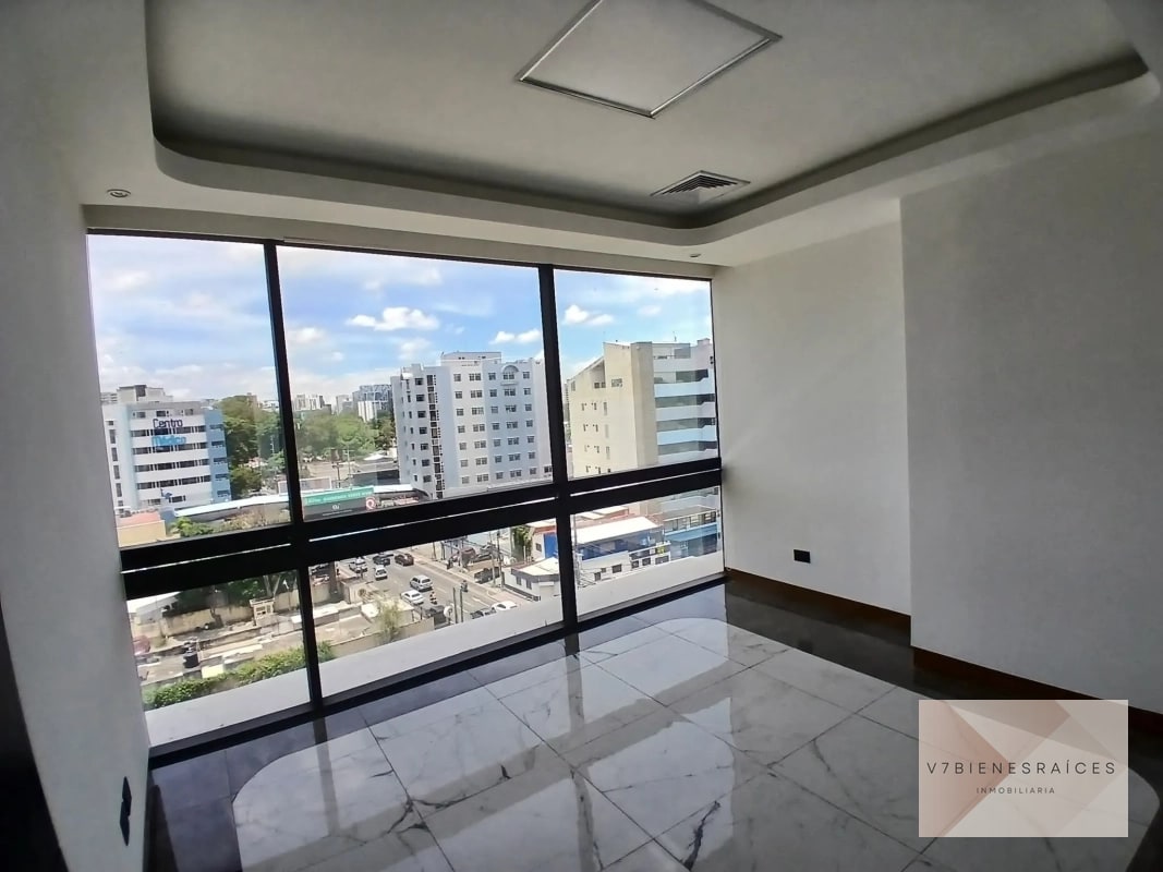 CLÍNICA U OFICINA EN RENTA — Clínica en Alquiler en Zona 10, Guatemala, Ciudad — foto 9 de 10