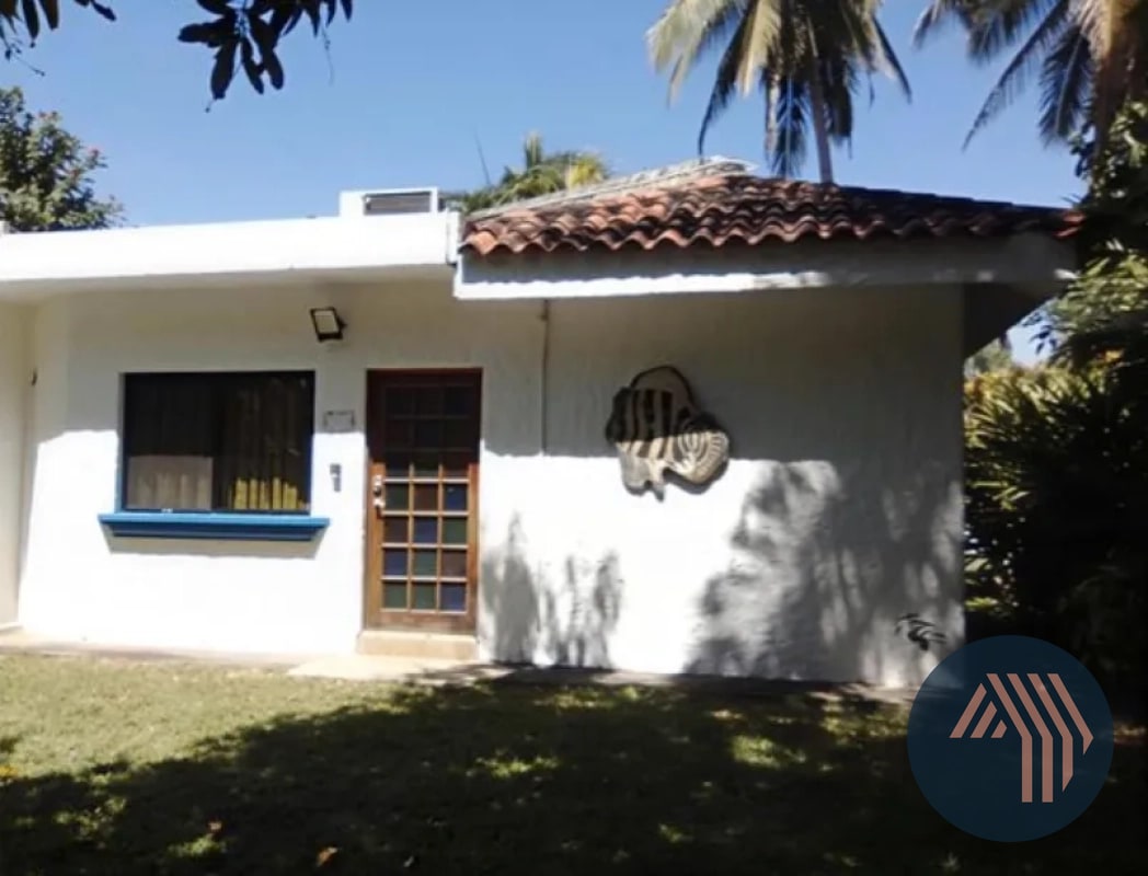 VENTA DE ACOGEDORA CASA DE PLAYA - PACIFIC ALL SEASONS - 1